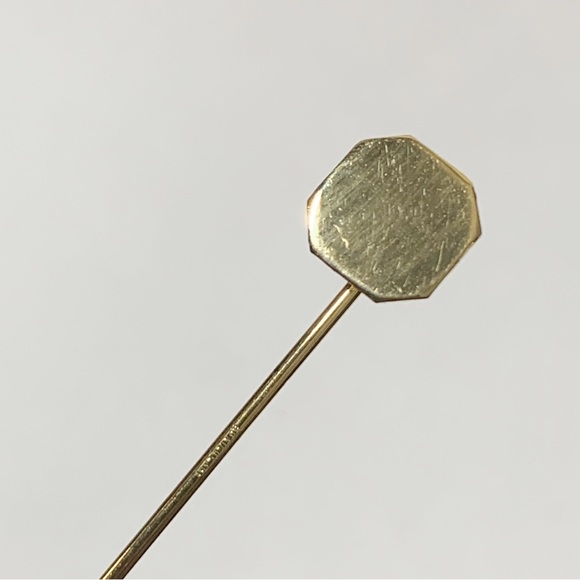Vintage gold filled flat octagonal minimalist stick pin - Picture 8 of 11
